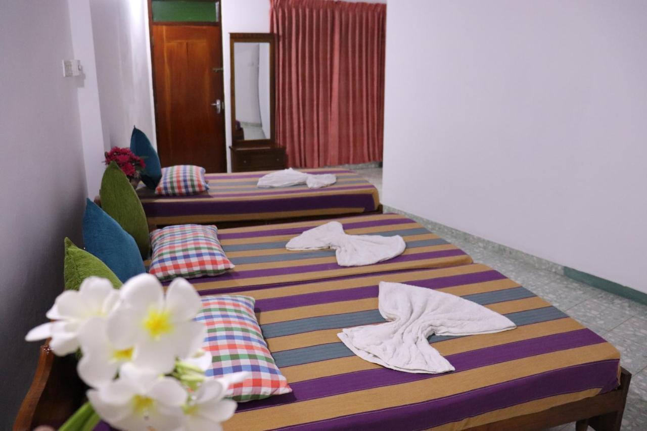 Crescent Resort กอลล์ ภายนอก รูปภาพ
