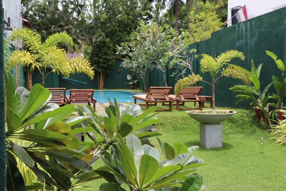 Crescent Resort กอลล์ ภายนอก รูปภาพ