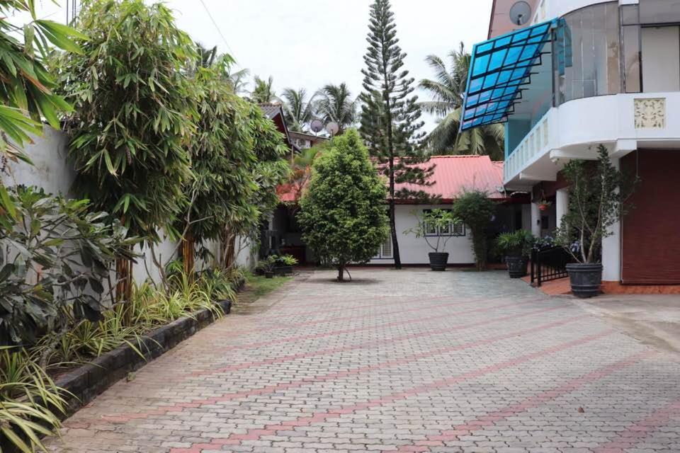 Crescent Resort กอลล์ ภายนอก รูปภาพ